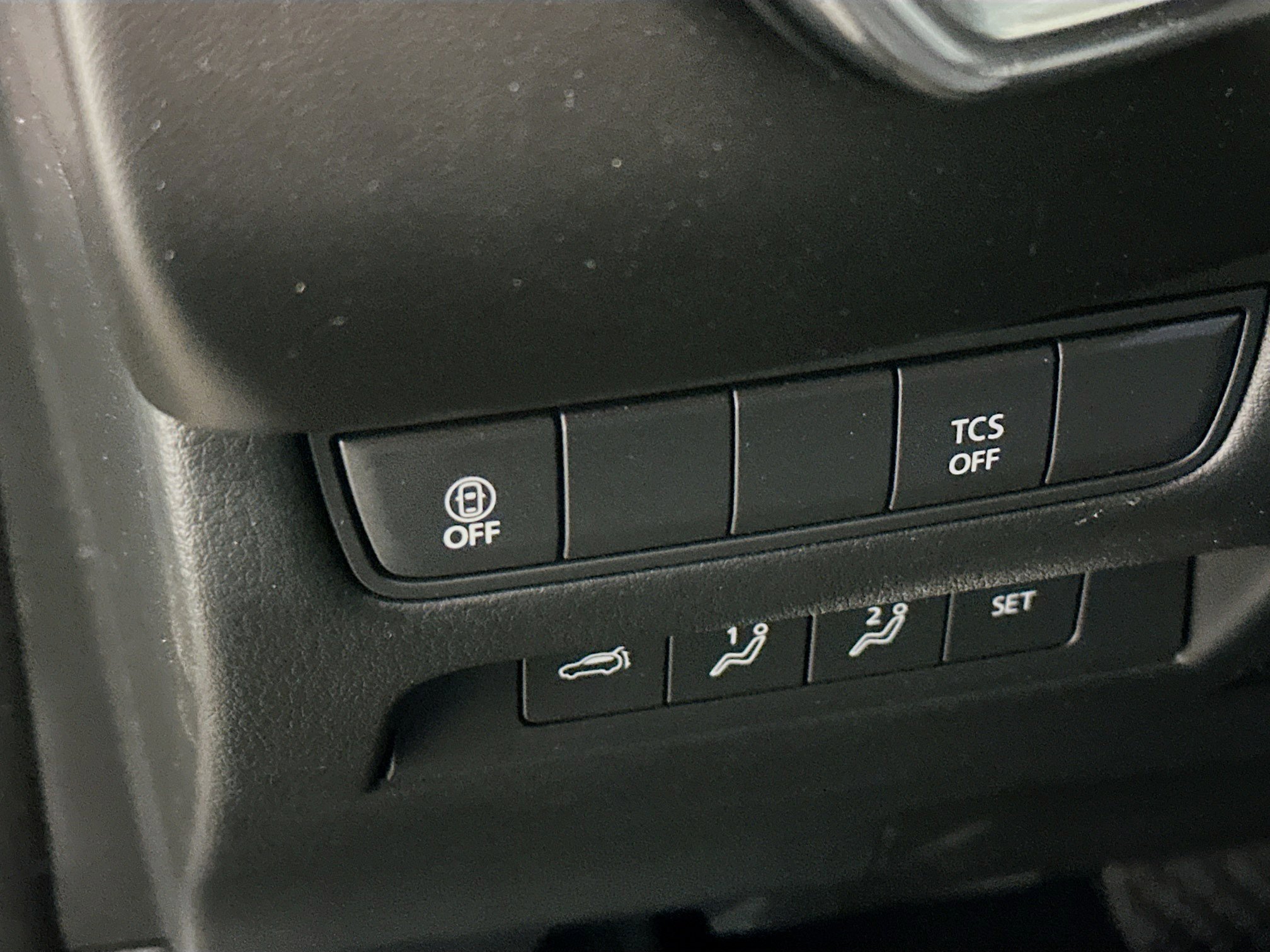 Used 2025 MAZDA CX-50 AWD 2.5 S w/ Premium Plus Pkg image 17