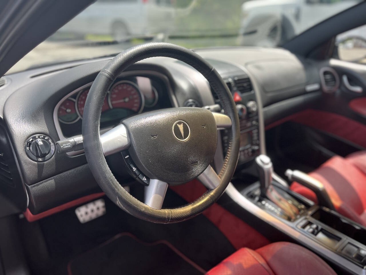 Used 2006 Pontiac GTO RWD image 16