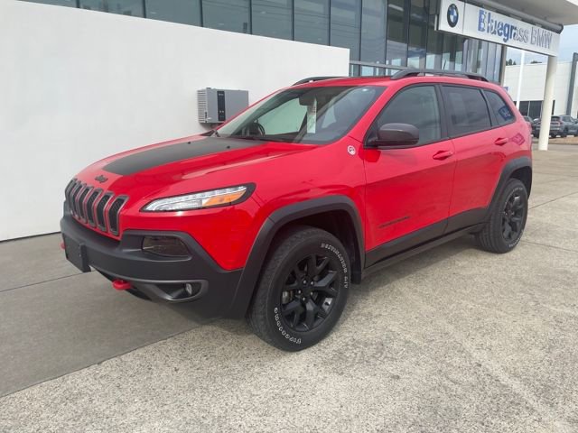 Used 2018 Jeep Cherokee Trailhawk w/ Comfort/Convenience Group