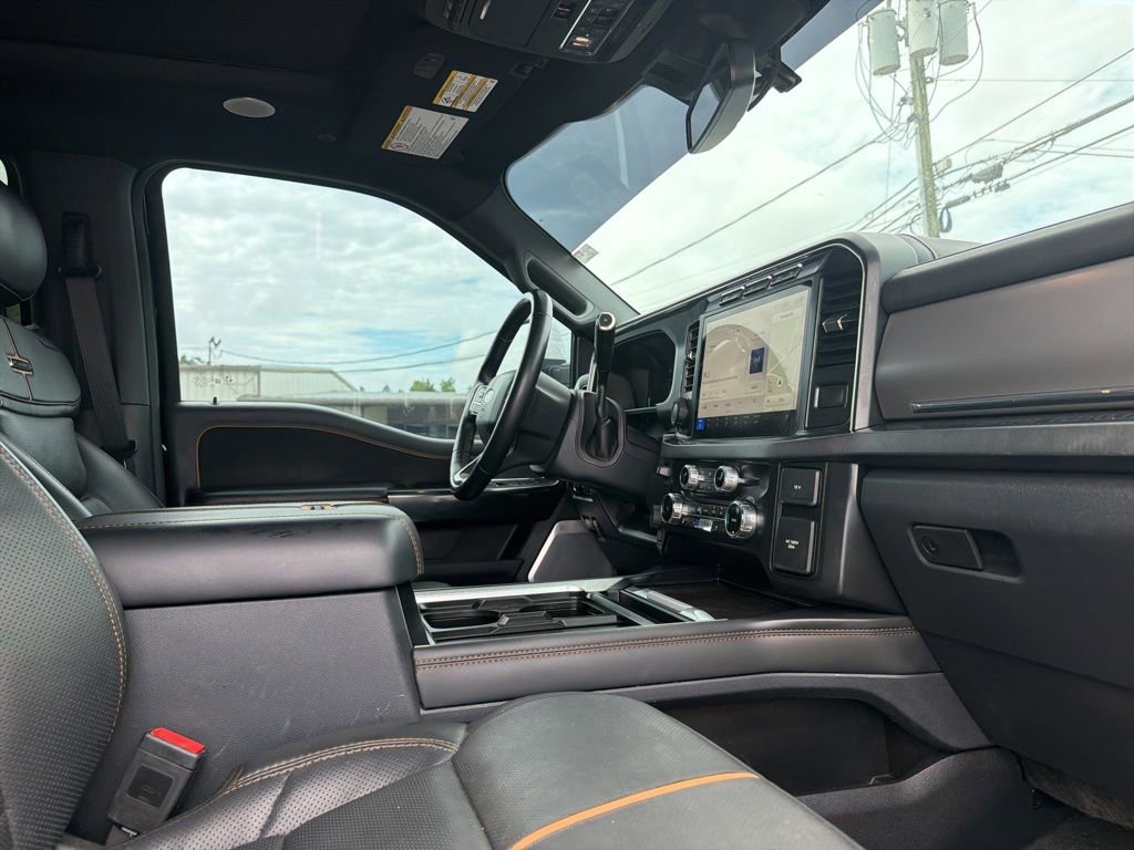 Used 2024 Ford F450 Platinum w/ FX4 Off-Road Package AWD/4WD image 16
