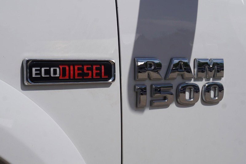 Used 2017 RAM 1500 Laramie w/ Convenience Group AWD/4WD image 11