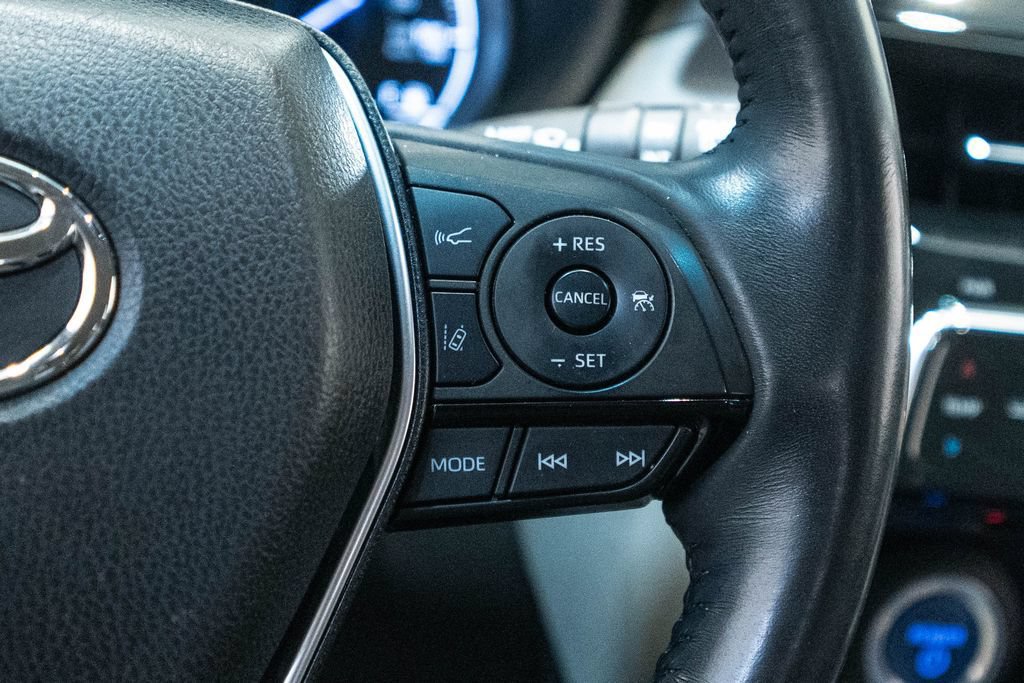 Used 2021 Toyota Venza XLE w/ Softex Package AWD/4WD image 21