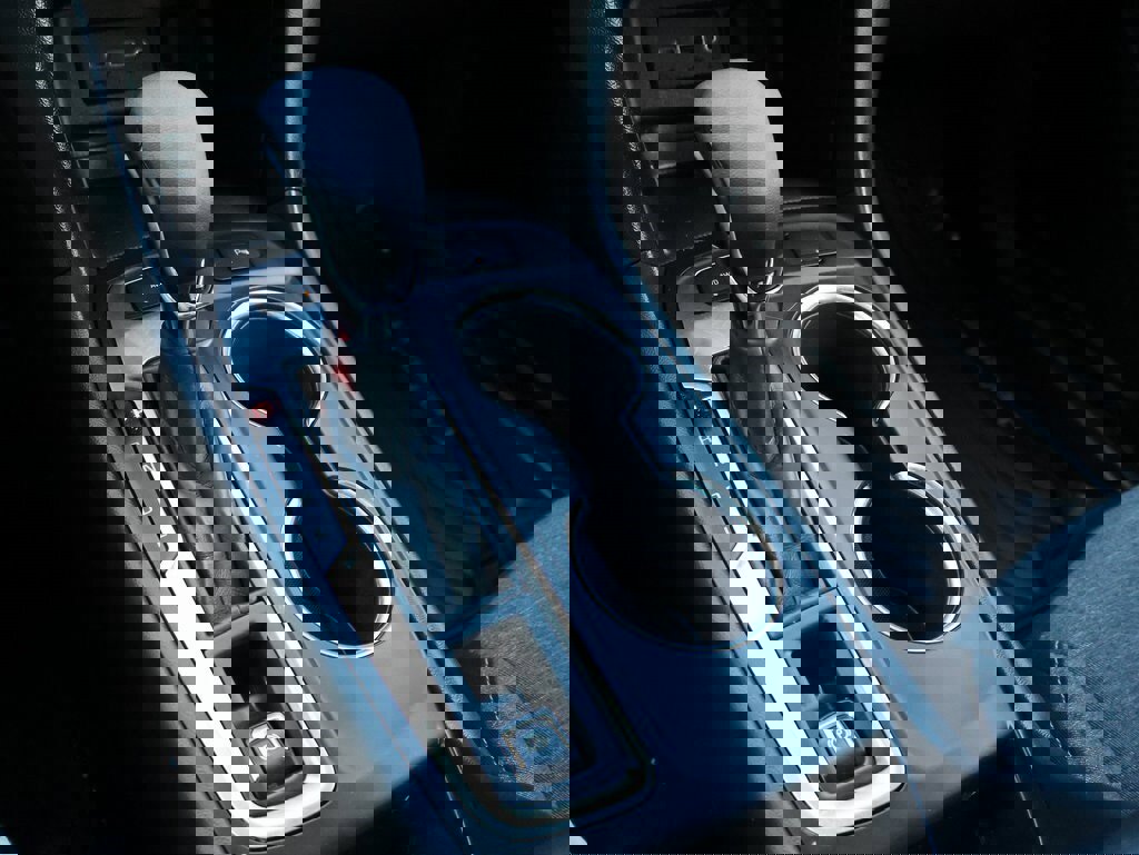 Used 2024 Chevrolet Equinox LT image 40