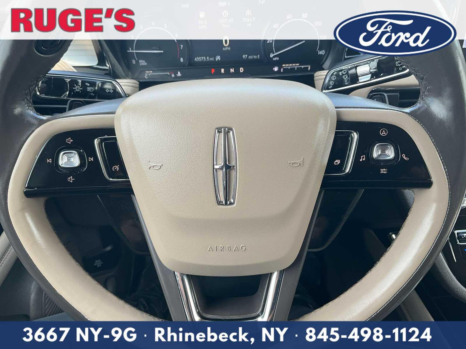 Used 2022 Lincoln Corsair AWD w/ Premium Package image 21