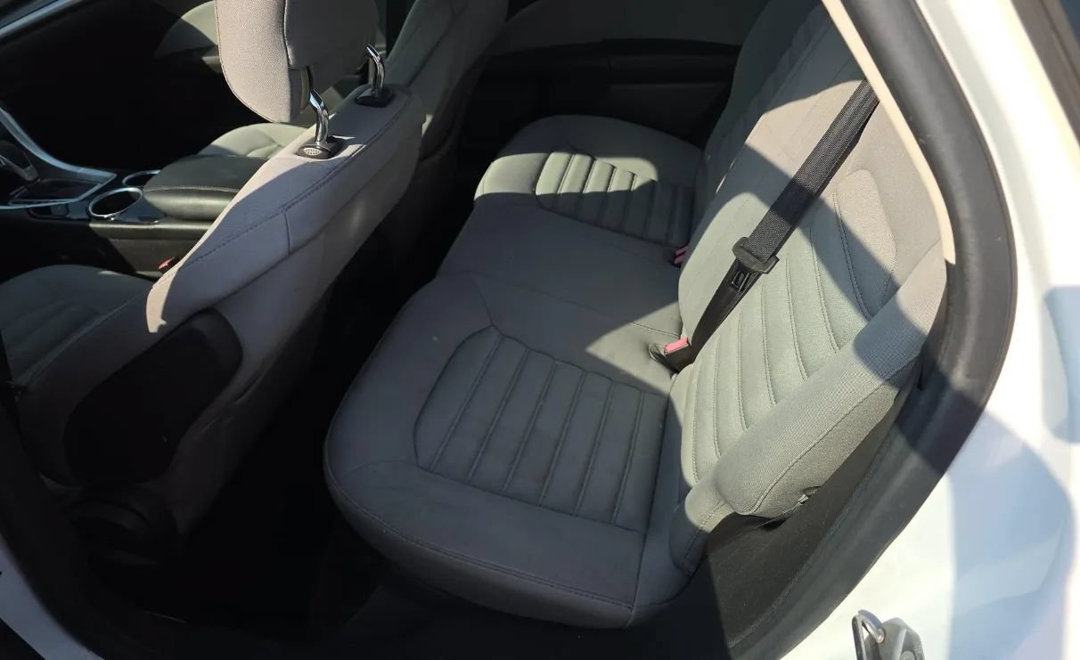 Used 2013 Ford Fusion S FWD image 6