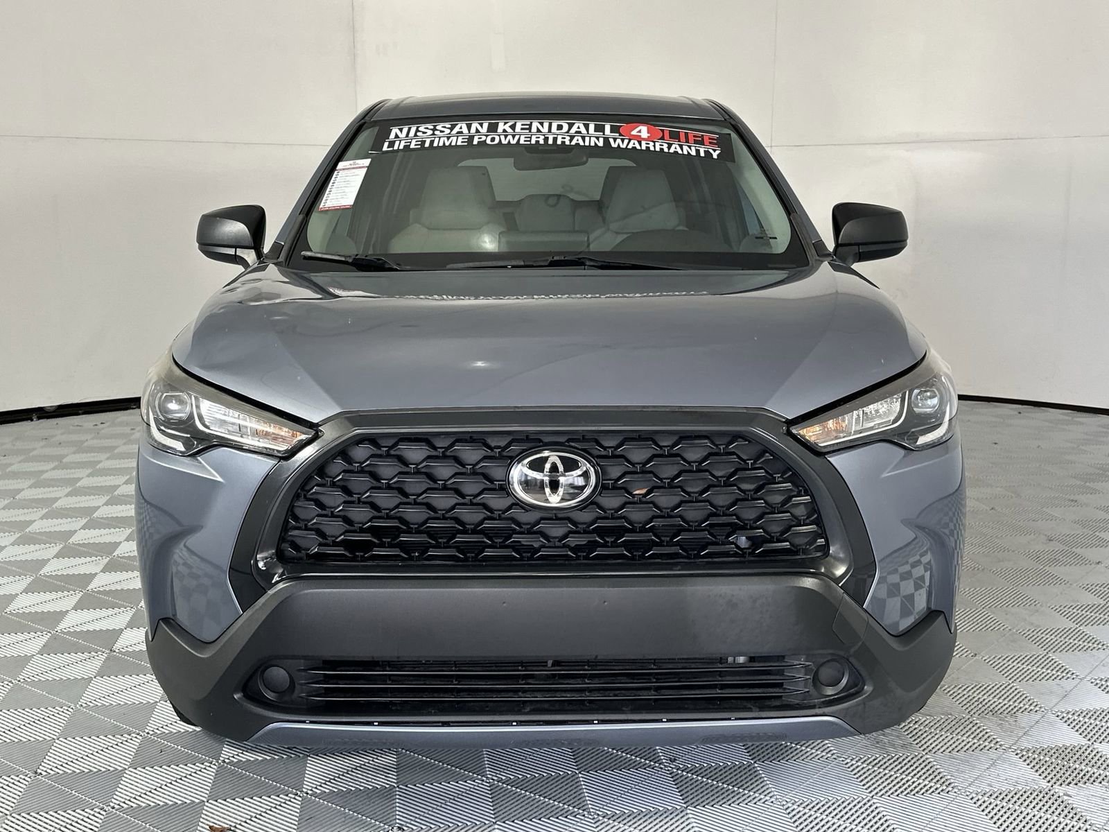 Used 2022 Toyota Corolla Cross L FWD image 3