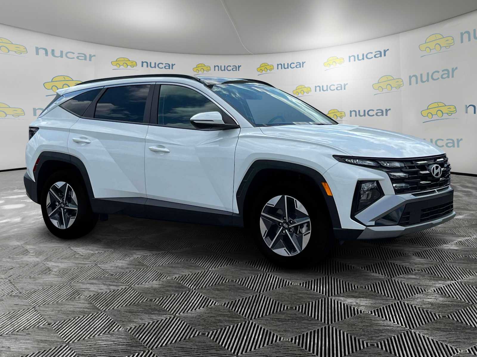 New 2025 Hyundai Tucson SEL