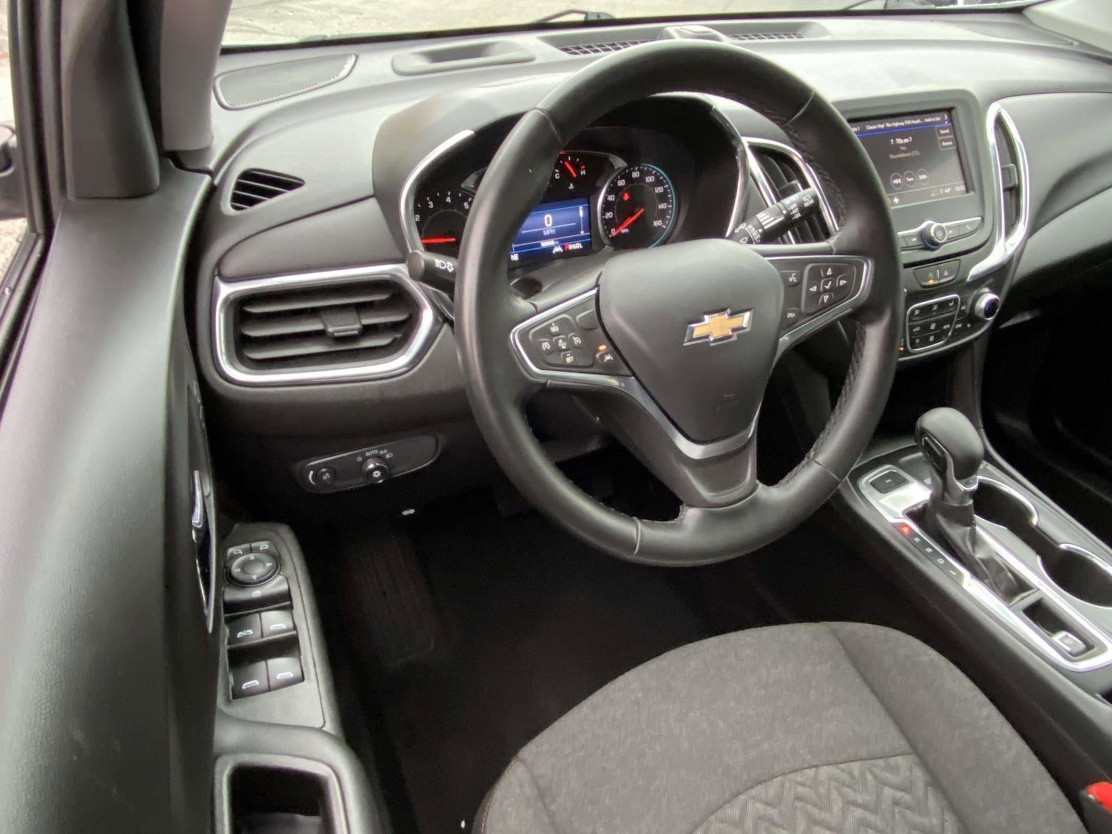 Certified 2024 Chevrolet Equinox LT image 2