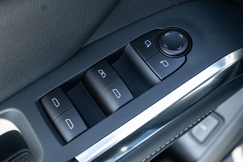 New 2026 Chevrolet Traverse LT image 19