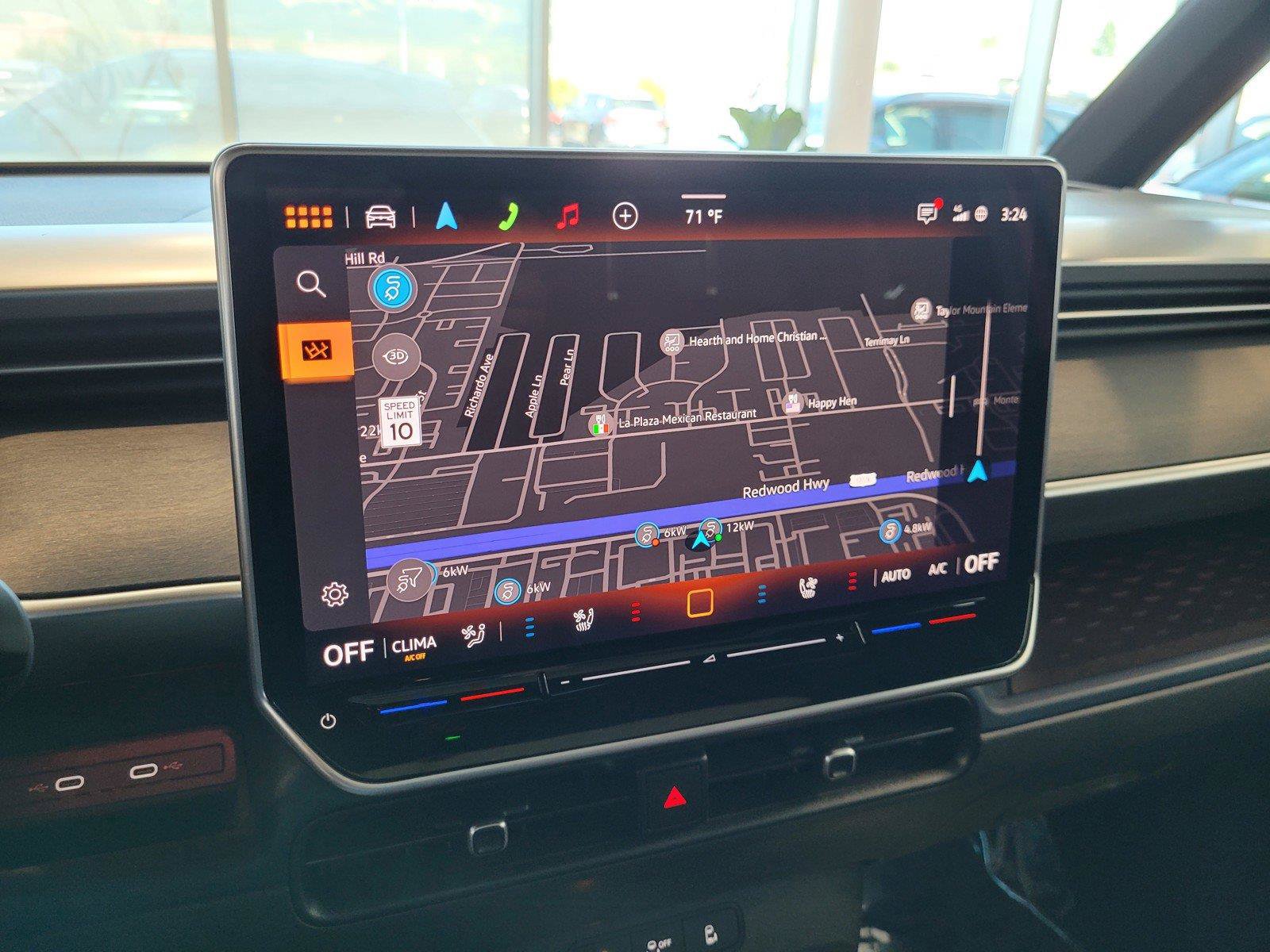 New 2025 Volkswagen ID. Buzz Pro S Plus AWD/4WD image 9