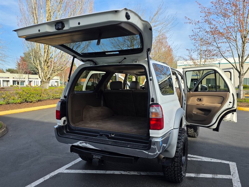 Used 1998 Toyota 4Runner Limited image 28