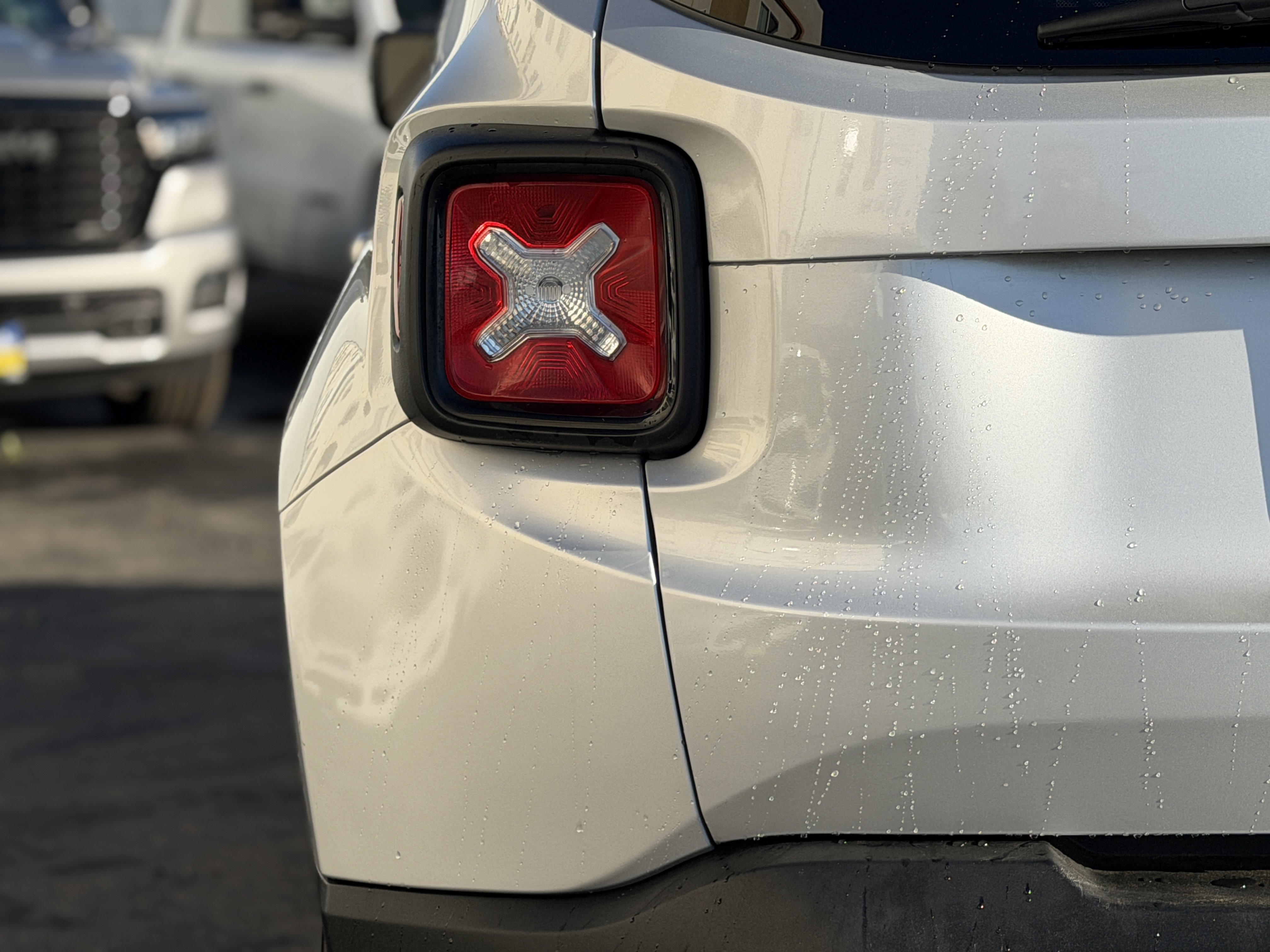 Certified 2019 Jeep Renegade Altitude w/ Quick Order Package 22M image 9