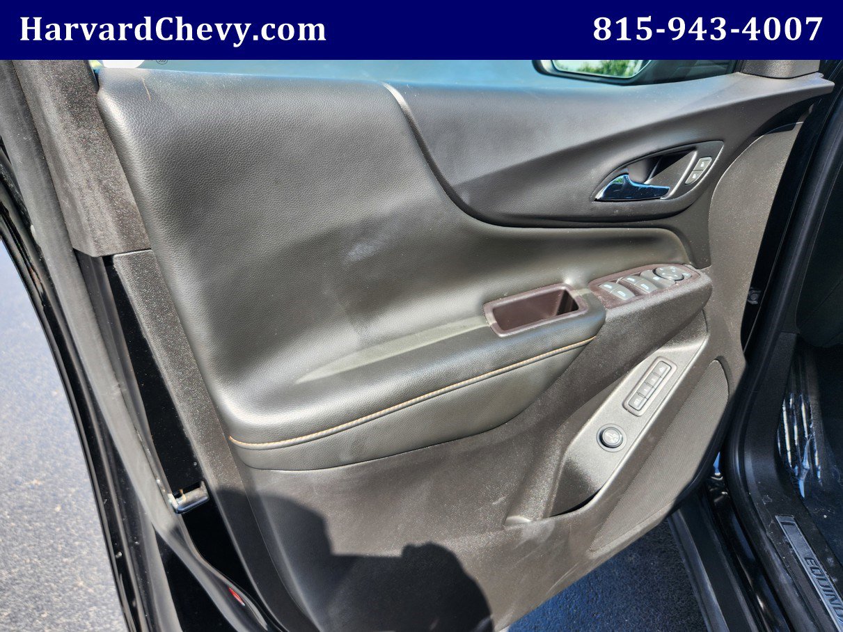 Used 2021 Chevrolet Equinox Premier image 32