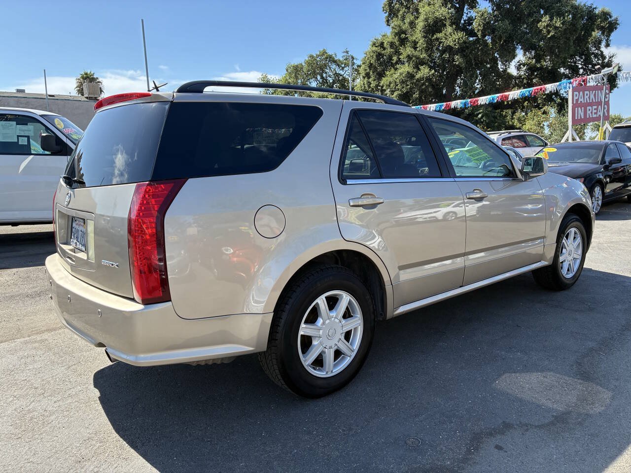 Used 2005 Cadillac SRX RWD image 2