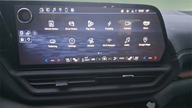 Used 2025 Chevrolet Silverado EV LT image 11