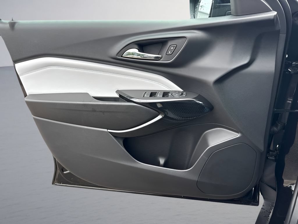 New 2026 Chevrolet Trax LT FWD image 22