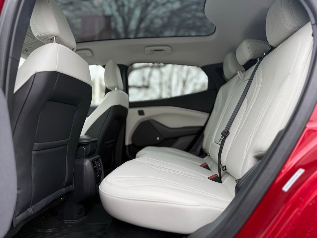 Used 2021 Ford Mustang Mach-E Premium image 16