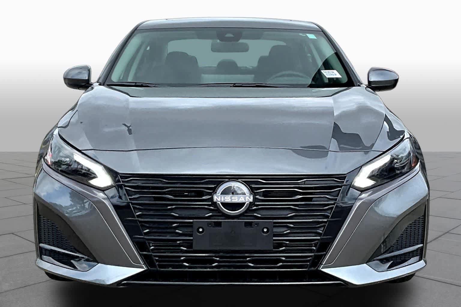 New 2026 Nissan Altima 2.5 SV FWD image 3