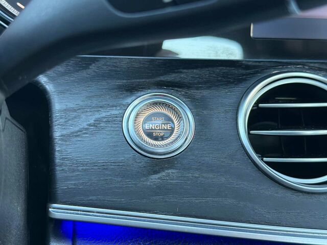 Used 2018 Mercedes-Benz E 300 image 27