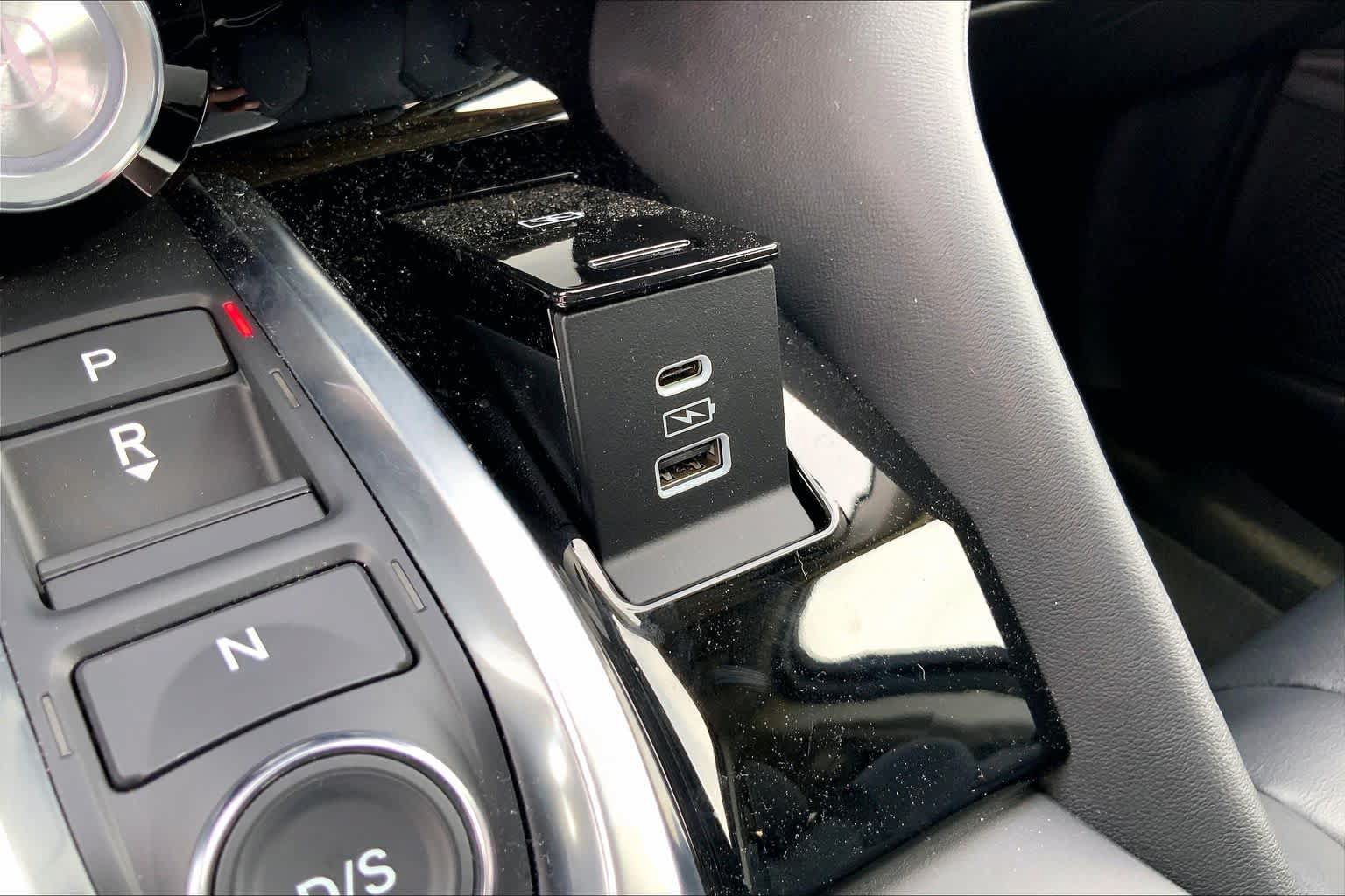 Used 2026 Acura MDX w/ Technology Package FWD image 34
