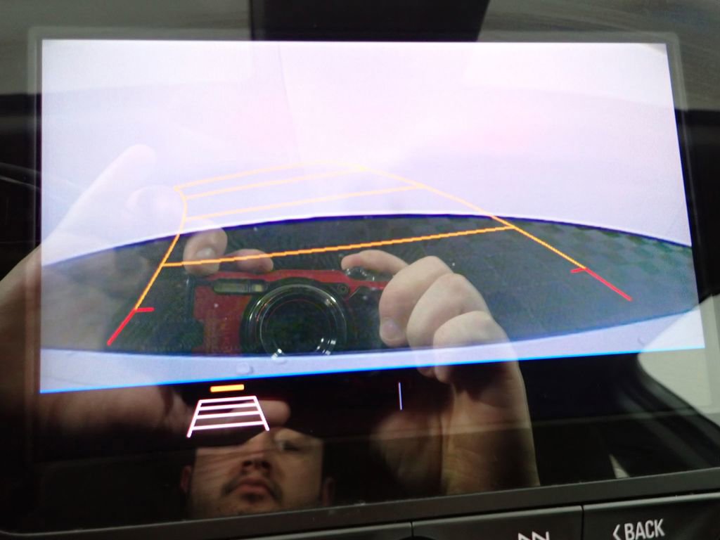 Used 2020 Chevrolet Malibu LS w/ Driver Confidence Package II image 3