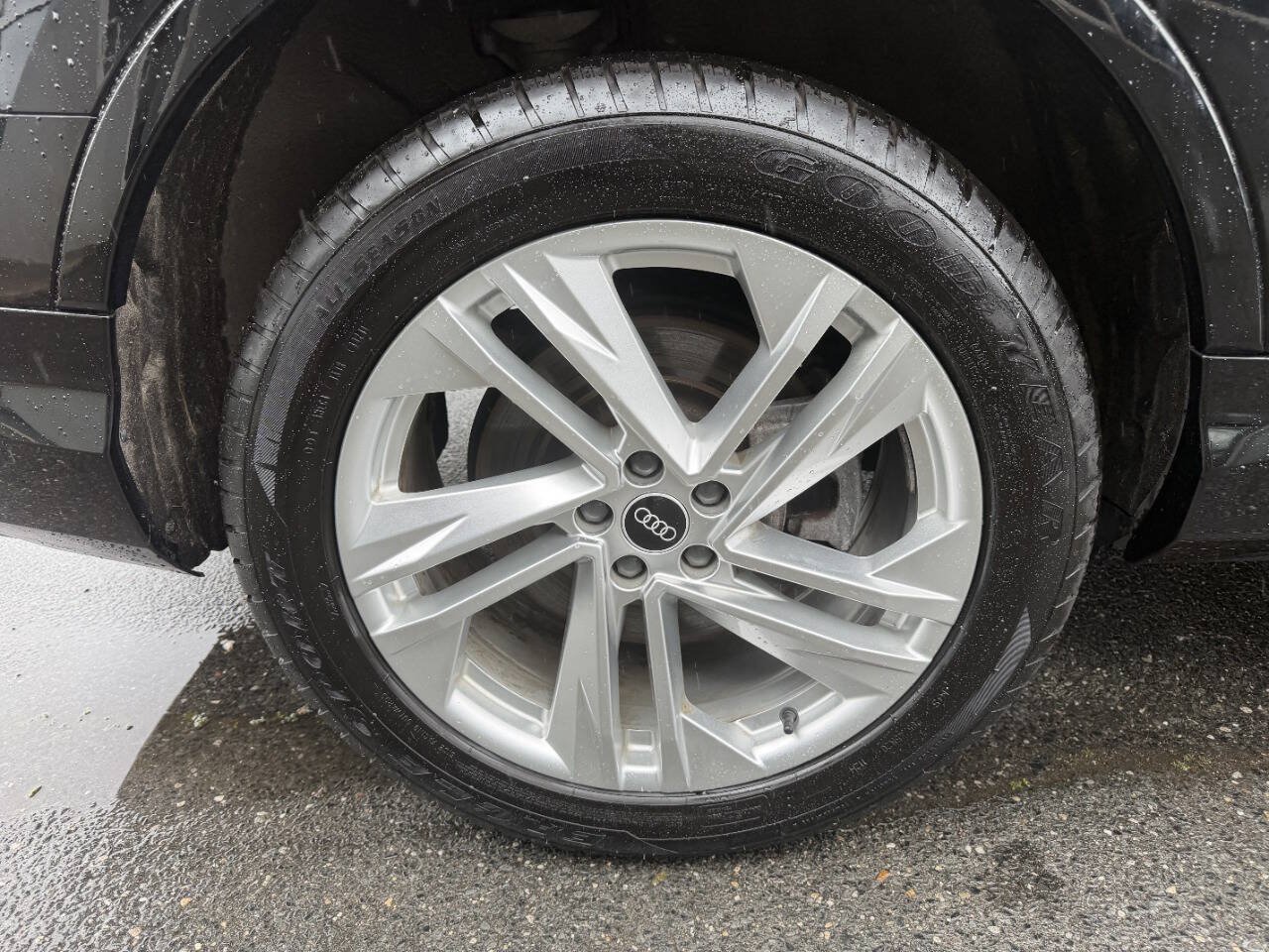 Used 2021 Audi Q7 3.0T Premium Plus AWD/4WD image 14