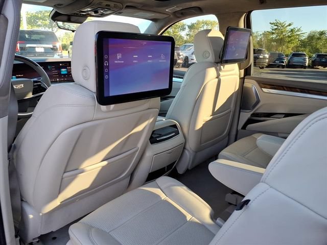 Certified 2025 Cadillac Escalade Sport Platinum AWD/4WD image 15