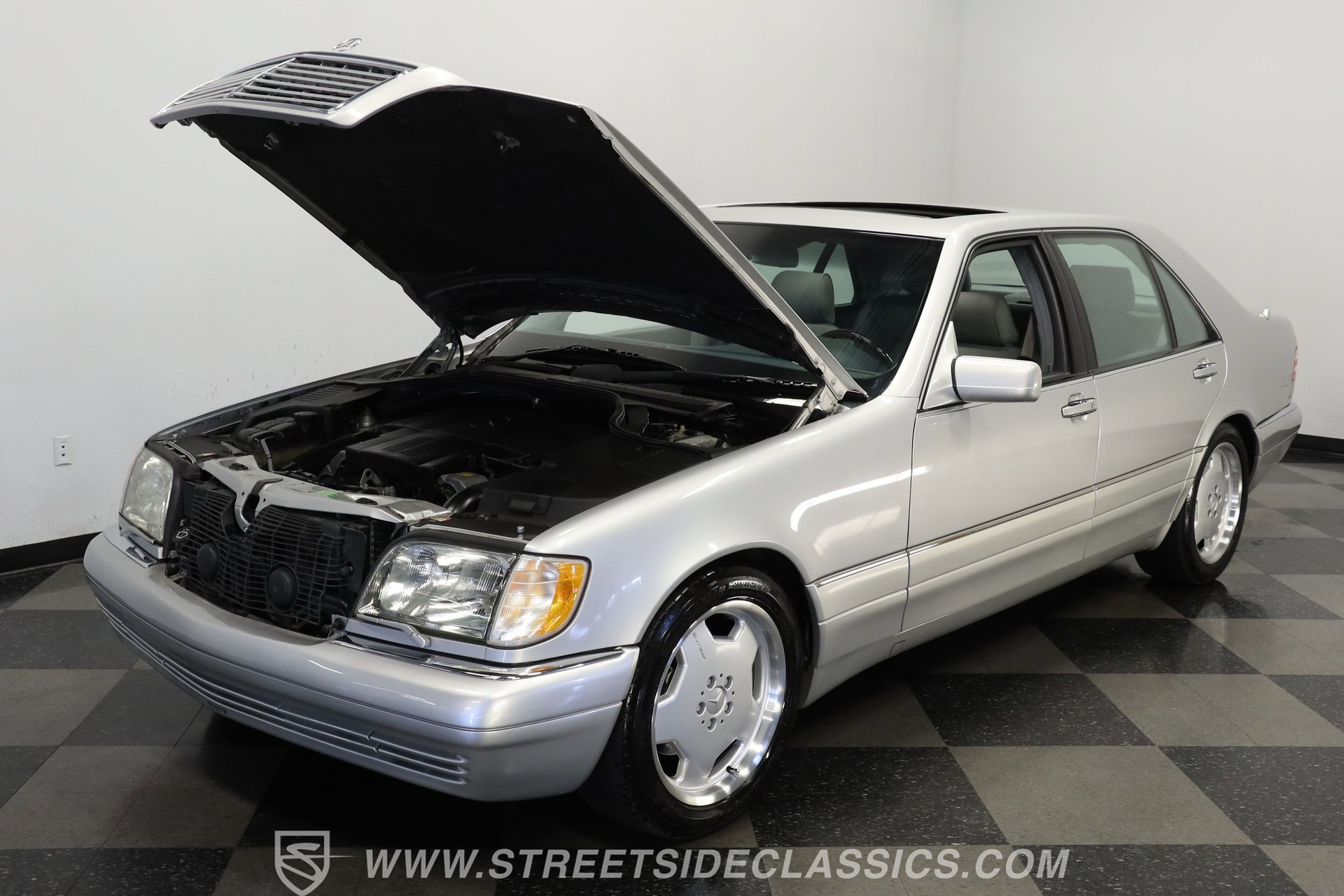 Used 1999 Mercedes-Benz S 500 Sedan image 29