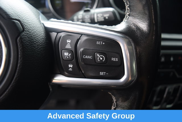 Used 2021 Jeep Wrangler Unlimited Sahara w/ Cold Weather Group AWD/4WD image 5