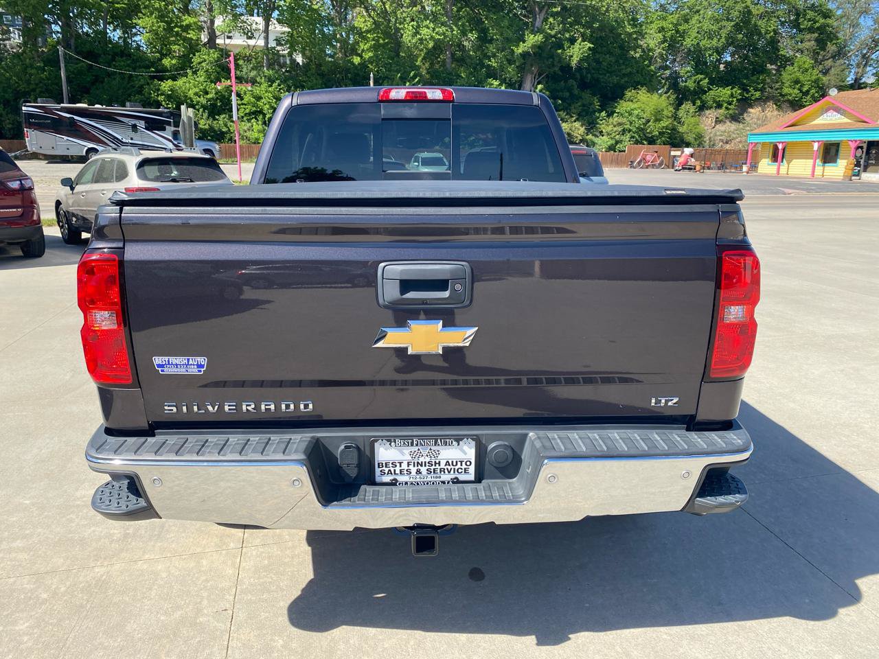 Used 2015 Chevrolet Silverado 1500 LTZ Z71 w/ LTZ Plus Package AWD/4WD image 7