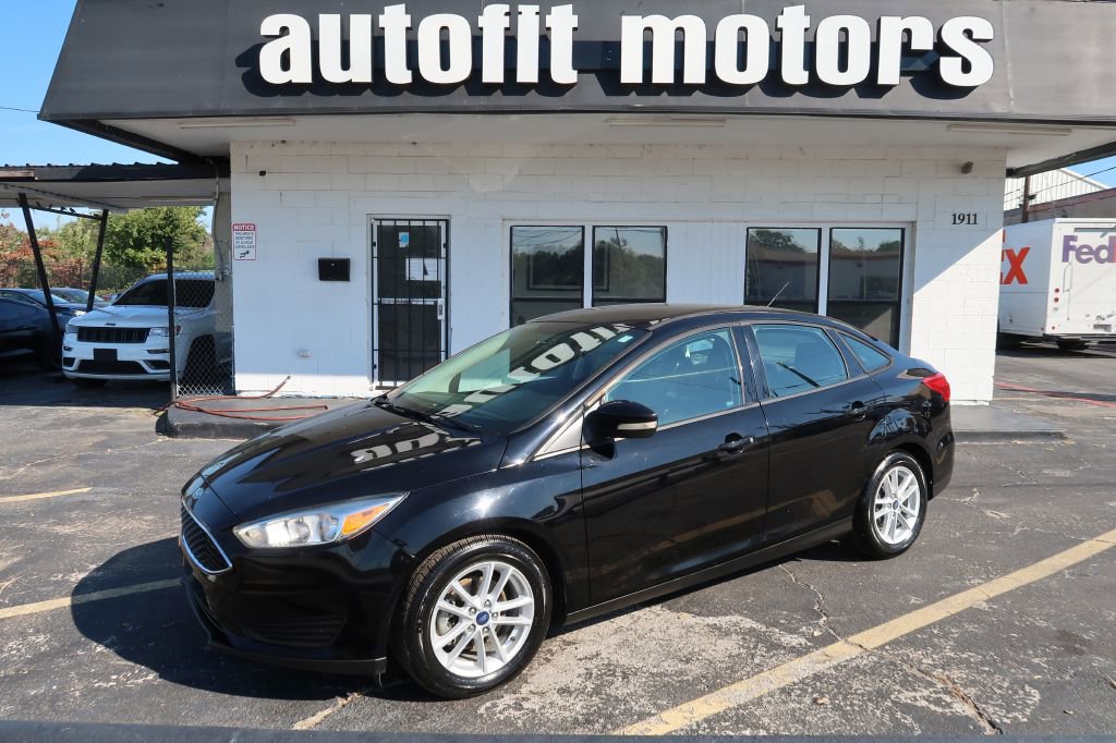 Used 2017 Ford Focus SE