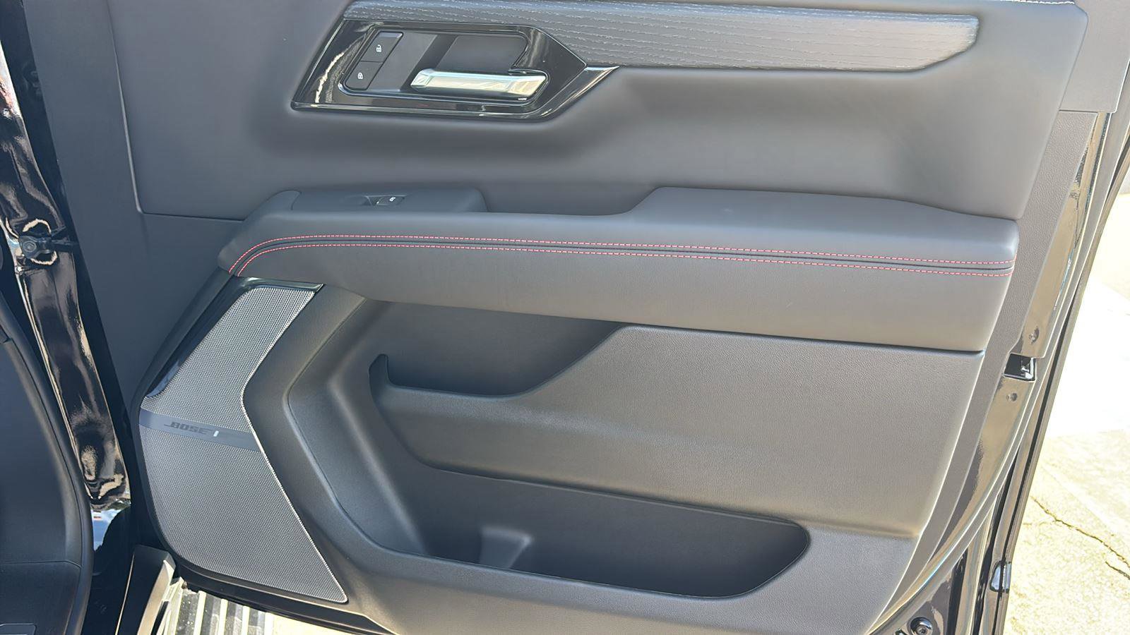 New 2026 GMC Yukon AT4 Ultimate image 25