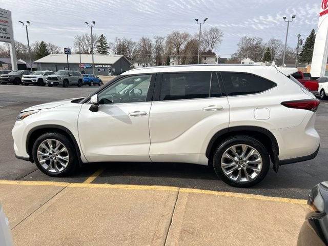 Used 2020 Toyota Highlander Limited image 6