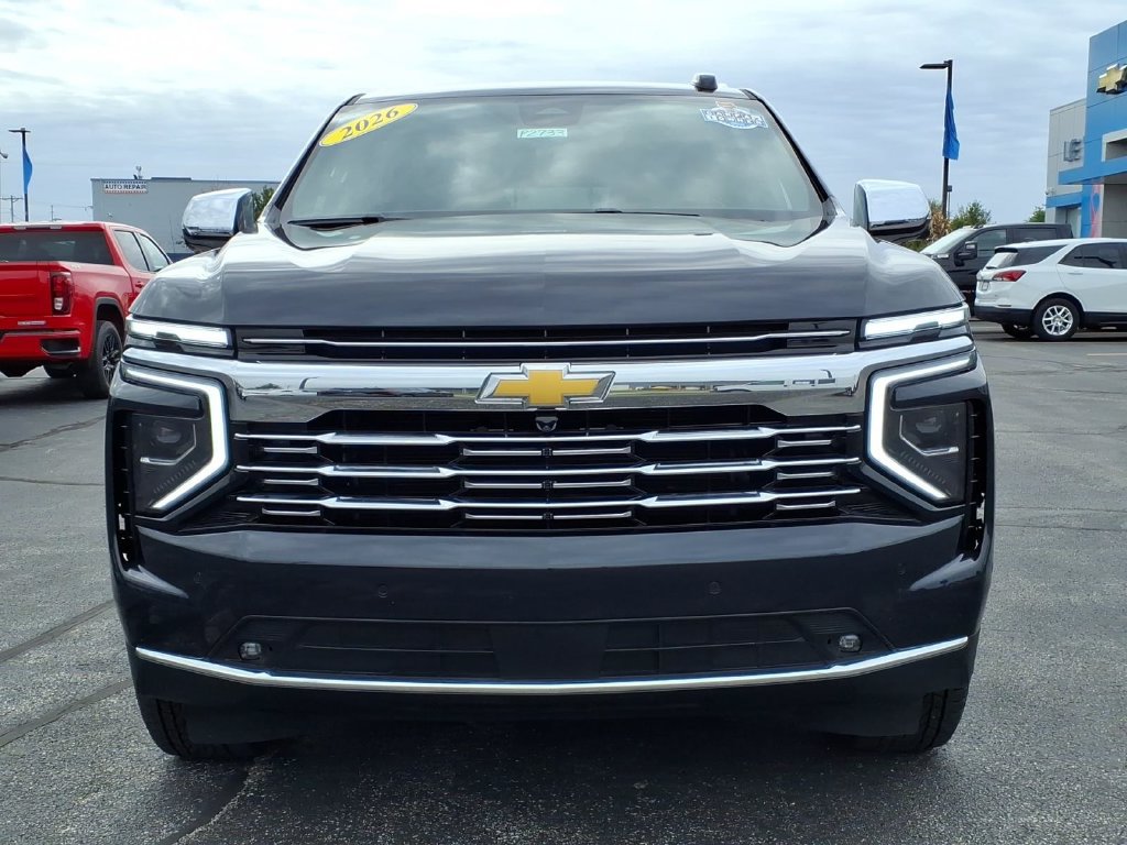 Used 2026 Chevrolet Suburban Premier AWD/4WD image 2