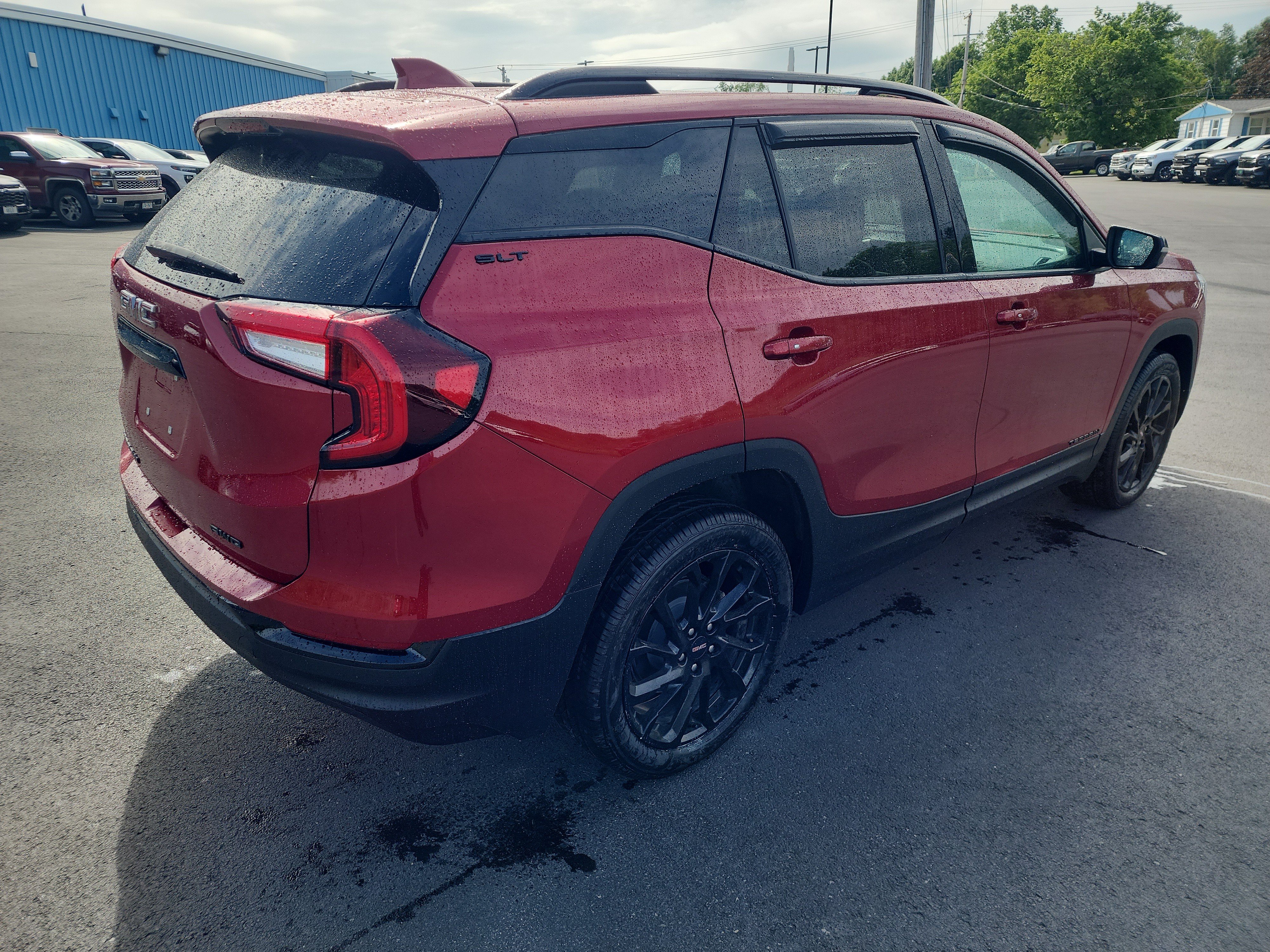 Certified 2023 GMC Terrain SLT w/ Elevation Edition AWD/4WD image 8