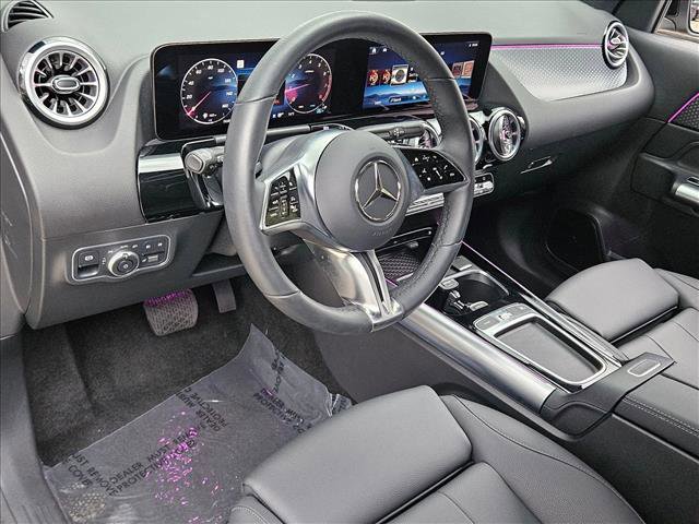 Used 2025 Mercedes-Benz GLA 250 image 10