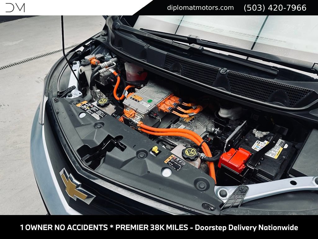 Used 2017 Chevrolet Bolt Premier w/ Driver Confidence II Package FWD image 46