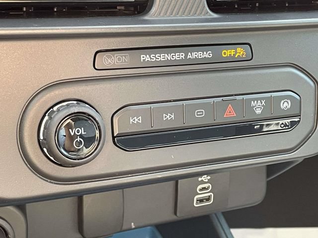 Used 2025 Ford Maverick XLT w/ 4K Tow Package AWD/4WD image 28