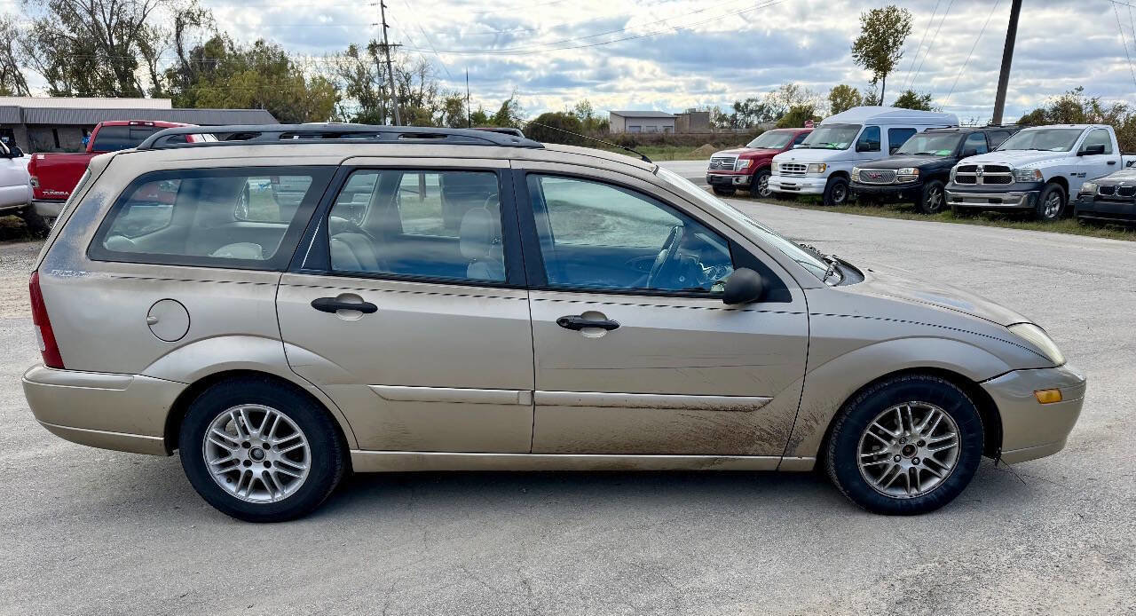 Used 2002 Ford Focus SE image 6