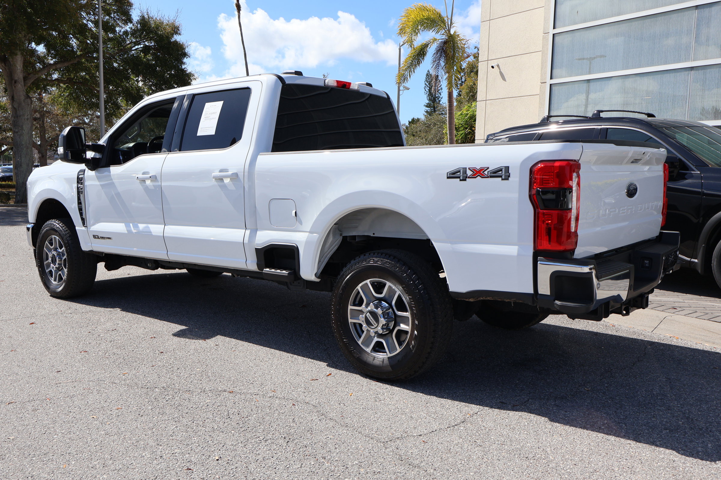 Used 2025 Ford F350 Lariat image 6