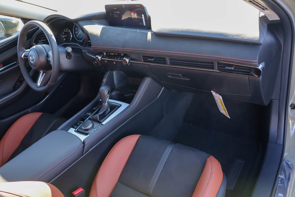 Used 2025 MAZDA MAZDA3 s image 36