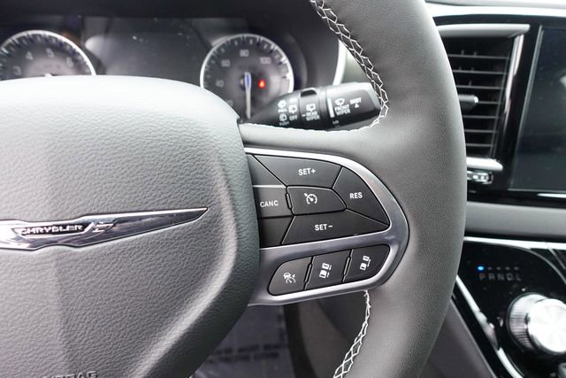 New 2026 Chrysler Voyager LX image 16