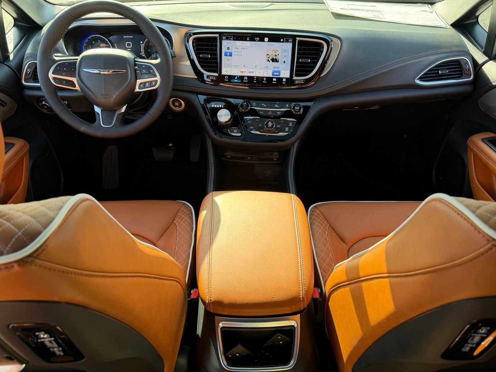 New 2026 Chrysler Pacifica Pinnacle AWD/4WD image 26