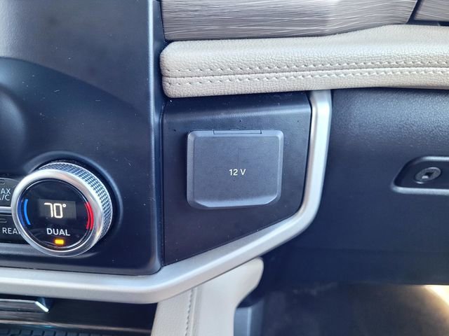 Used 2024 Ford Expedition Limited image 18