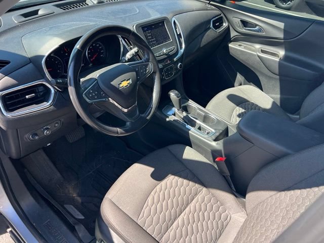 Used 2020 Chevrolet Equinox LT w/ Driver Convenience Package FWD image 17
