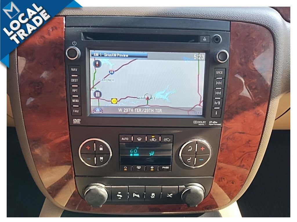 Used 2013 Chevrolet Avalanche LTZ AWD/4WD image 21