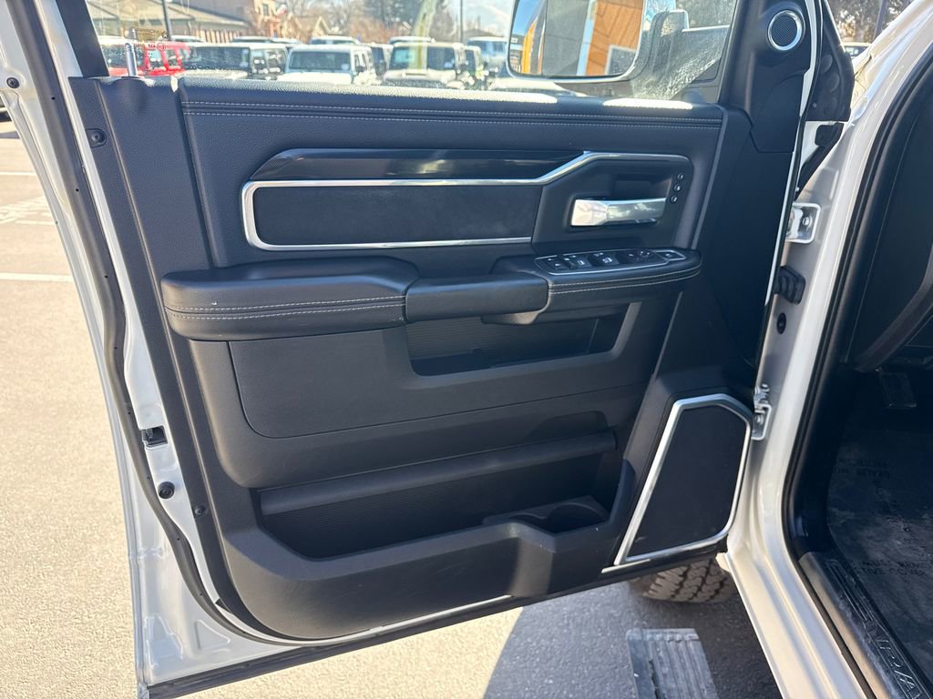 Used 2022 RAM 2500 Laramie image 9