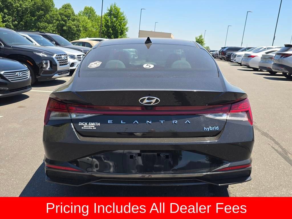 Certified 2023 Hyundai Elantra Limited FWD image 4