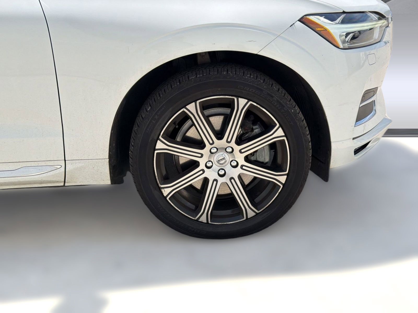 Used 2020 Volvo XC60 T6 Inscription AWD/4WD image 12