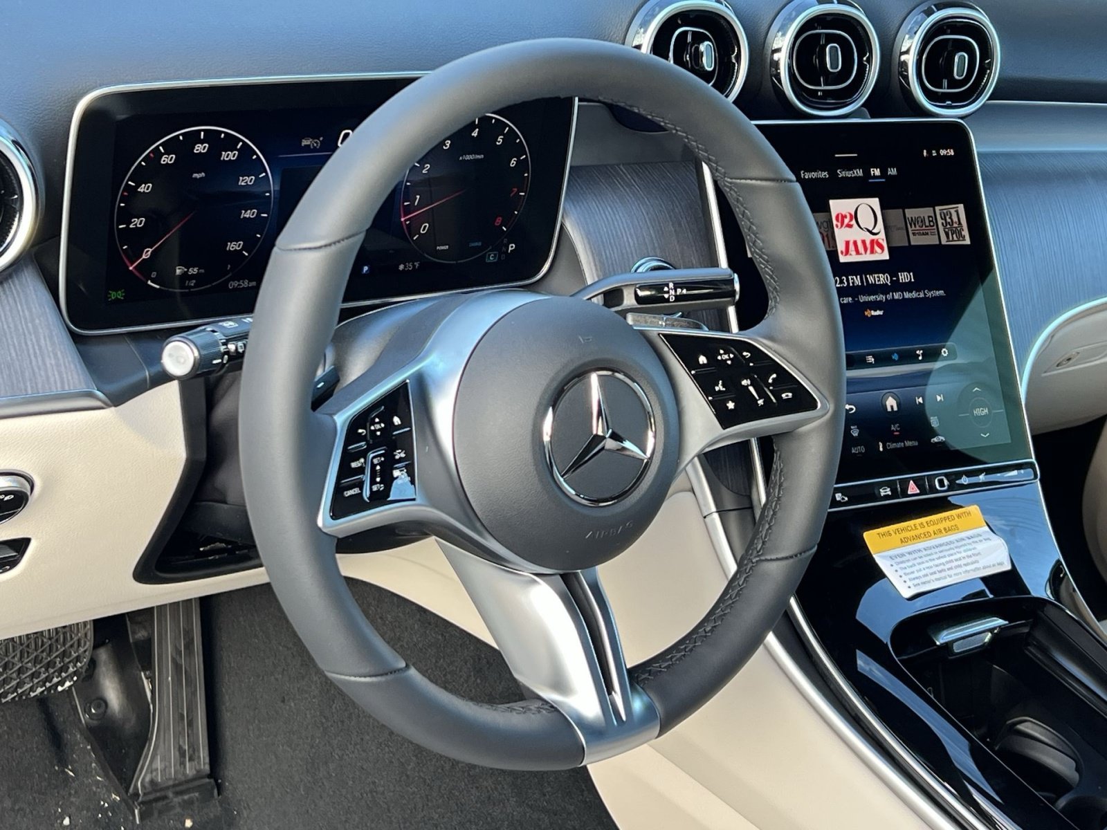 Used 2026 Mercedes-Benz GLC 300 4MATIC image 14